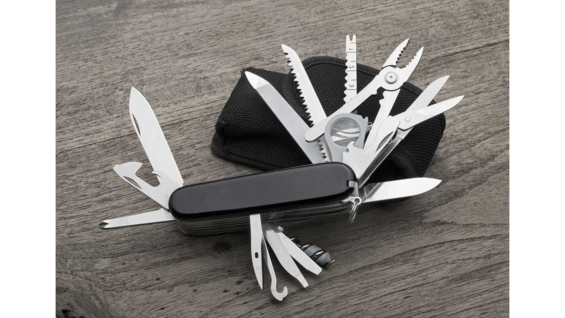 https://www.ckbproducts.com/image/cache/catalog/Ckb%20blog/pocketknife2-1920x1080.jpg